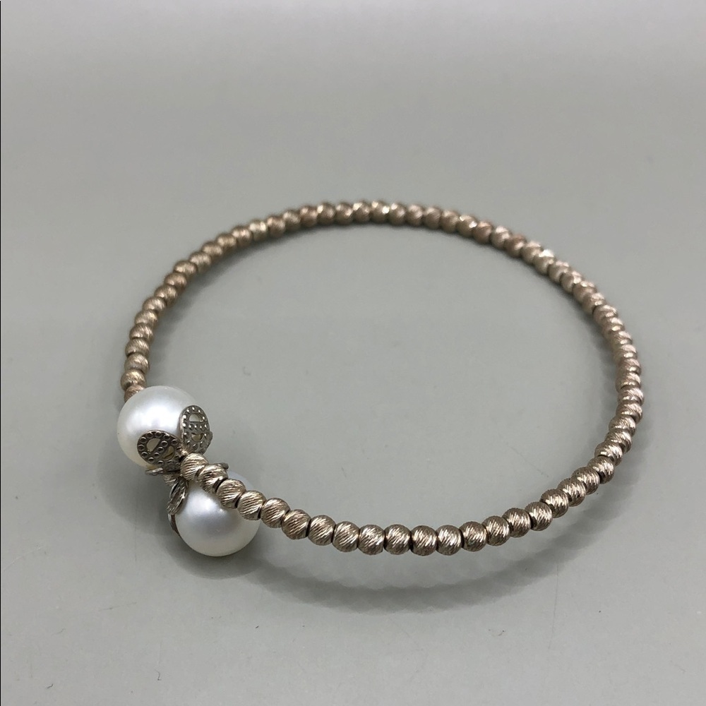 IPS Sterling silver 925 genuine cultured pearls flex memory bangle bracelet.